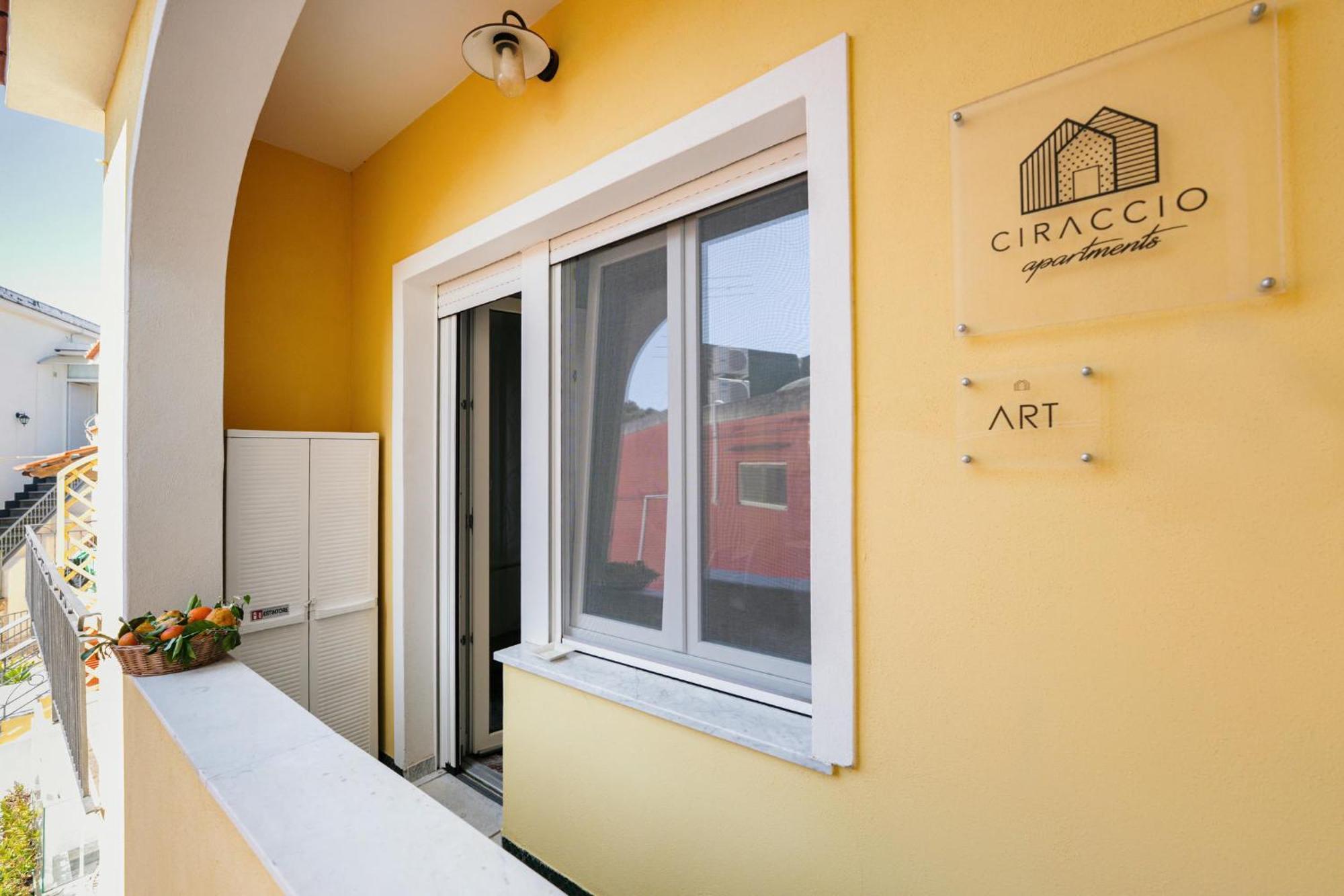 Ciraccio Apartments Procida Exterior photo